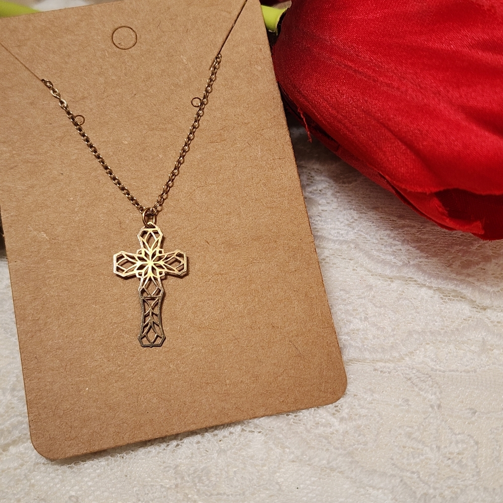 Vintage Delicate Filigree Gold Toned Cross Pendant Necklace